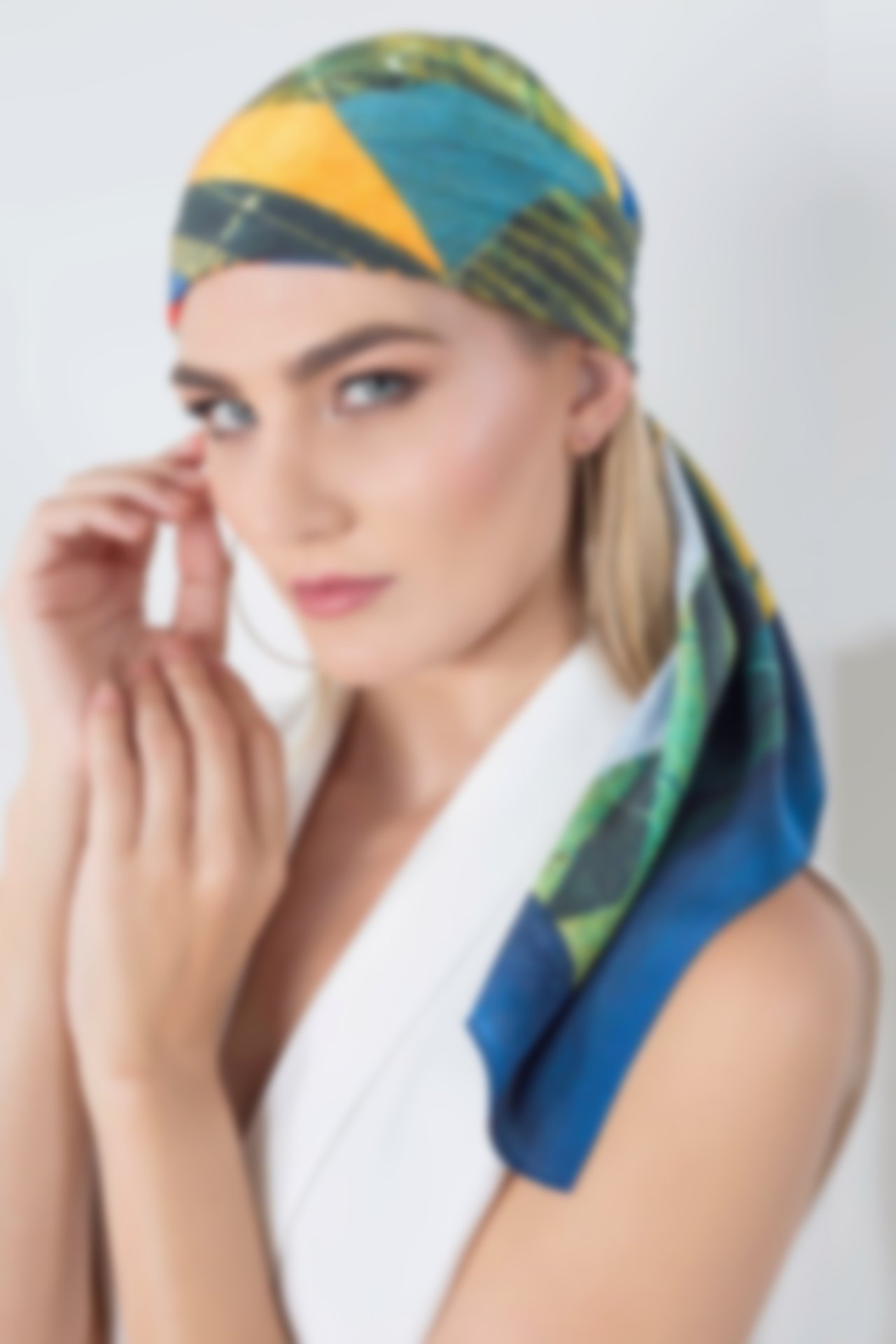 Hue-Silk-Scarf-Multicolor-Abstract-Print-Styled5-L.jpg