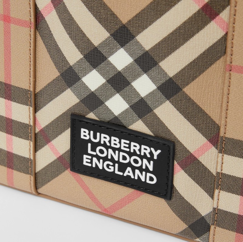 Источник фото – burberry.com