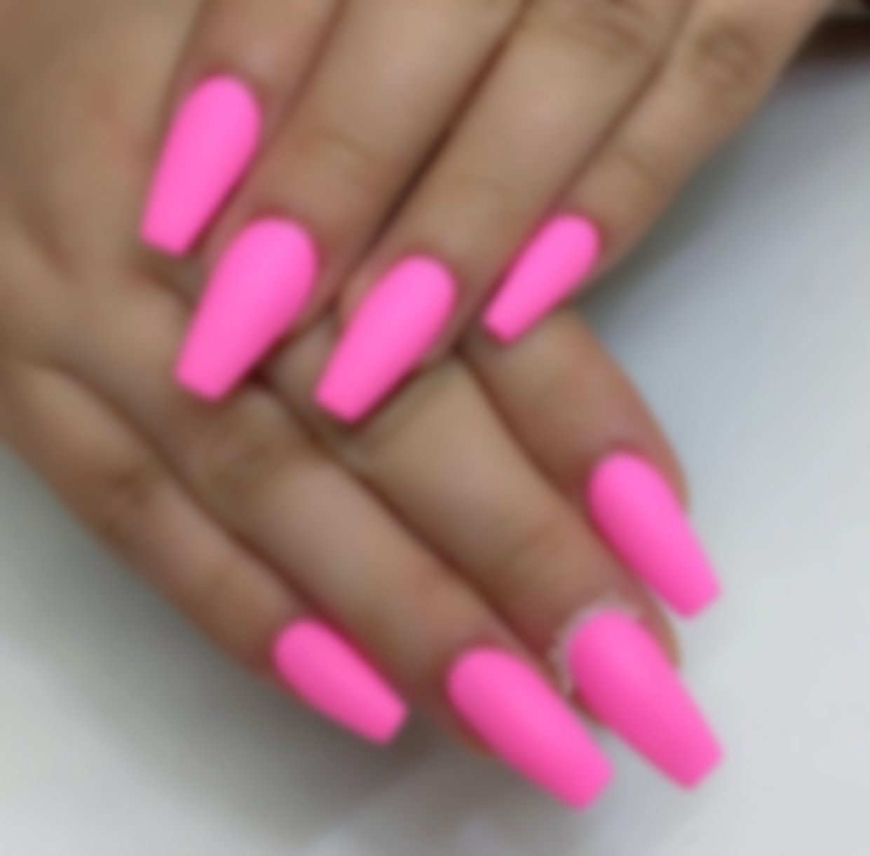 Дизайн розовых ногтей. Розовый маникюр. Розовые ногти. Яркий розовый маникюр. Ярко розовые ногти.