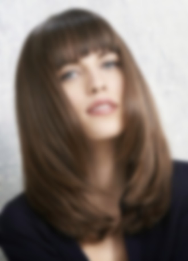 Прическа лесенка на средние волосы фото